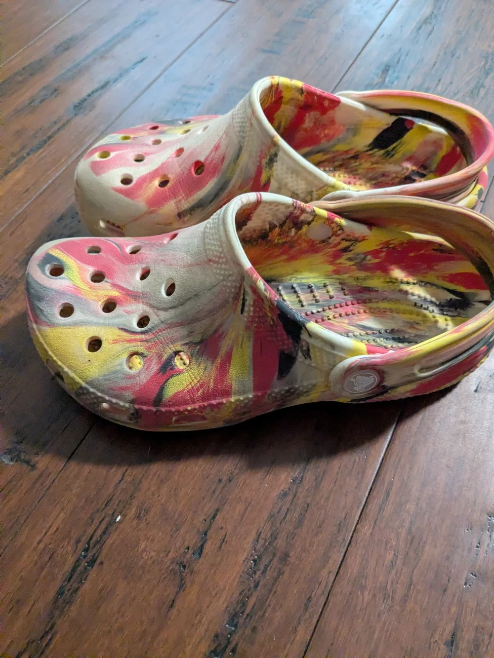 Kids Casual Slip-On Clogs in Pink, Yellow & Black